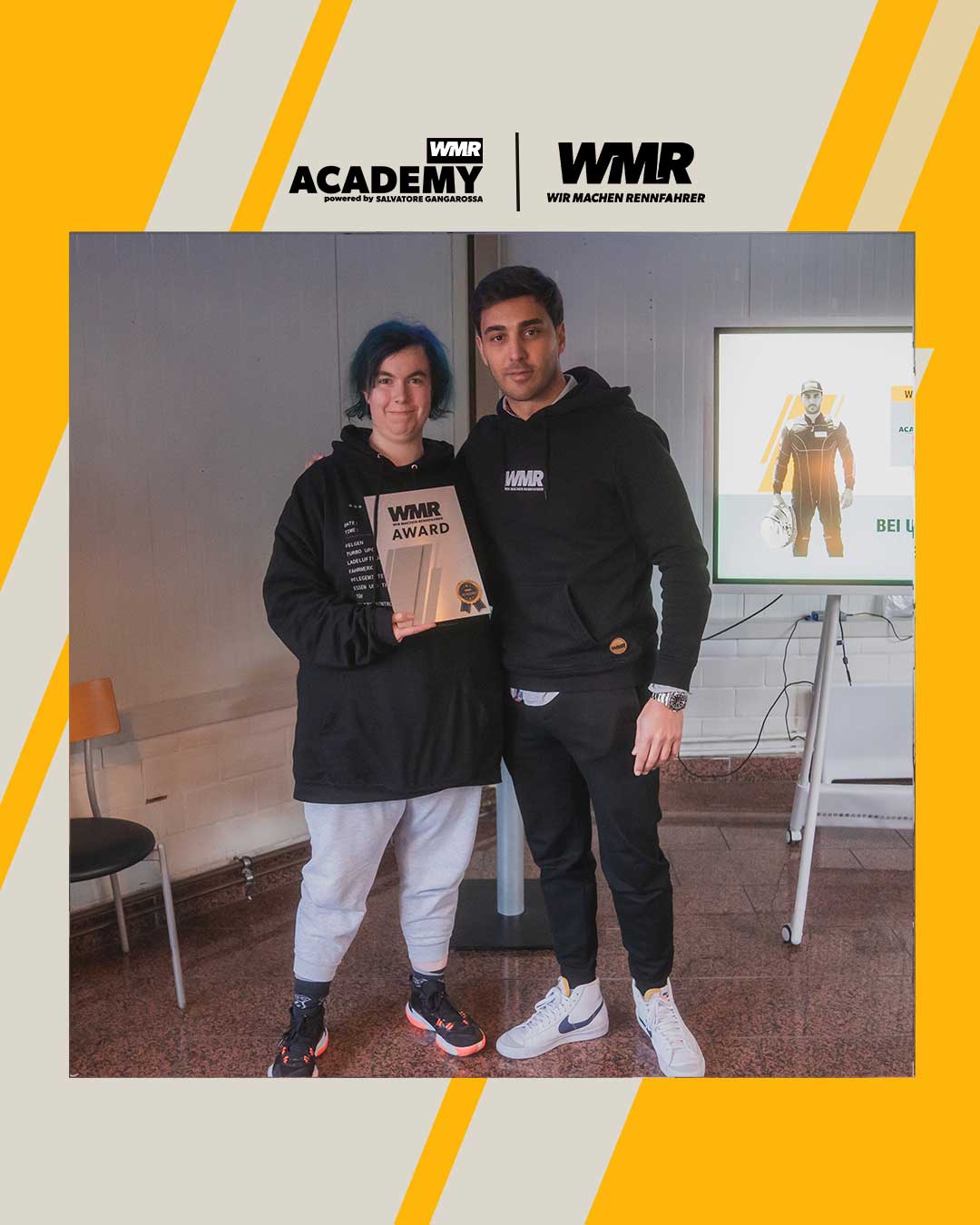 Lizenz-Übergabe WMR Academy 08