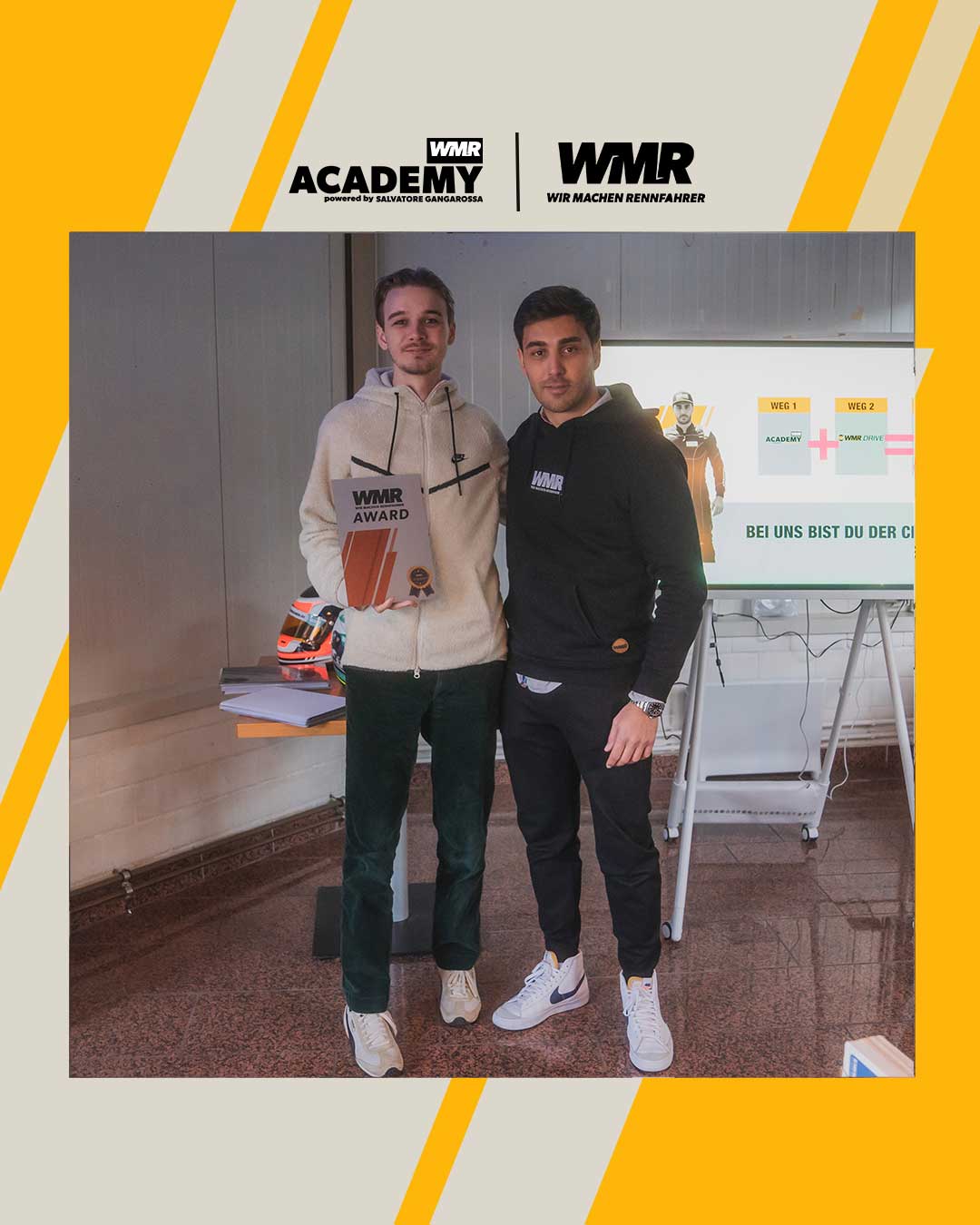 Lizenz-Übergabe WMR Academy 09